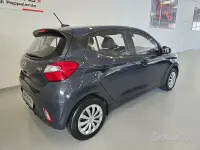 Usata Hyundai i10 Advanced 67 CV (49 kW) 2022 Grigio Utilitaria