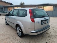 Usata Ford Focus 115 CV (84 kW) 2008 Argento Station wagon