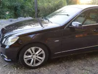 Usata Mercedes E350 Avantgarde 292 CV (214 kW) 2009 Marrone Berlina