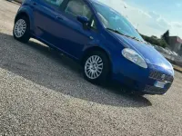 Usata Fiat Grande Punto Active 77 CV (56 kW) 2009 Bluazzurro Utilitaria