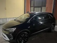 Usata Opel Crossland Elegance 131 CV (96 kW) 2023 Karbon black mtz SUV