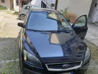 Usata Ford Focus 136 CV (100 kW) 2004 Nero Station wagon