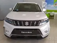 Usata Suzuki Vitara 114 CV (83 kW) 2022 Bianco SUV