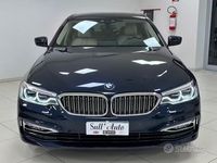 Usata BMW 520 Luxury Line 190 CV (139 kW) 2018 Blu Berlina
