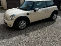 Usata Mini ONE 75 CV (55 kW) 2011 Bianco Utilitaria