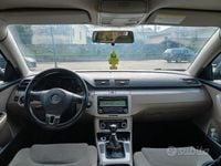 Usata VW Passat 140 CV (102 kW) 2010 Nero Station wagon