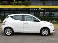 Usata Lancia Ypsilon Gold 85 CV (62 kW) 2012 Bianco Utilitaria
