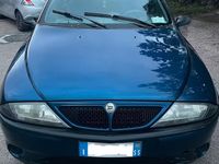 Usata Lancia Ypsilon 60 CV (44 kW) 2000 Blu Utilitaria