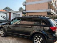 Käytetty Fiat Freemont 140 HP (102 kW) 2013 Musta Katumaasturi