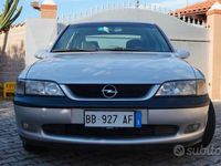 usata Opel Vectra 1.6 - 16 valvole