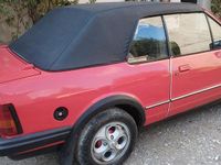 Begagnad Ford Escort Cabriolet 1985 Röd Cab