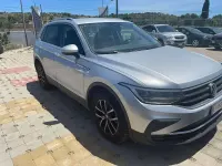 Usata VW Tiguan Life 150 CV (110 kW) 2022 Argento SUV