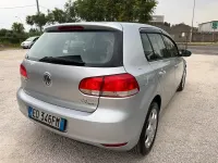 Usata VW Golf VI Comfortline 105 CV (77 kW) 2010 Grigio Utilitaria