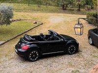 Usata VW Beetle Cabriolet 105 CV (77 kW) 2012 Nero Cabrio