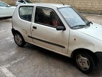 Usata Fiat 600 54 CV (39 kW) 2008 Bianco Utilitaria