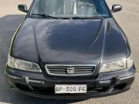 Usata Honda Accord ES 131 CV (96 kW) 1996 Nero Berlina