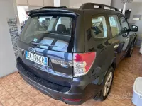 Usata Subaru Forester Trend 147 CV (108 kW) 2011 Grigio SUV