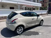 Usata Lancia Ypsilon Gold 95 CV (69 kW) 2016 Utilitaria