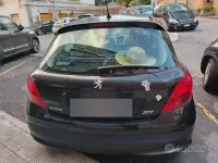 Usata Peugeot 207 90 CV (66 kW) 2008 Nero Berlina