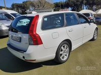 Usata Volvo V50 114 CV (83 kW) 2011 Bianco Station wagon