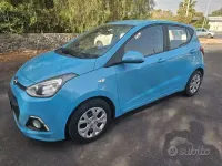 Usata Hyundai i10 66 CV (48 kW) 2014 Blu Utilitaria