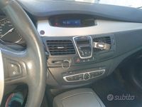 Usata Renault Laguna III 150 CV (110 kW) 2008 Nero Station wagon