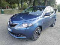 Usata Lancia Ypsilon 80 CV (58 kW) 2024 Blu Utilitaria