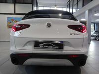 Usata Alfa Romeo Stelvio Business 190 CV (139 kW) 2022 Bianco SUV