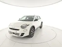 Usata Fiat 600 110 CV (80 kW) 2025 Bianco SUV