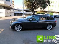 Usata BMW 318 Luxury Line 150 CV (110 kW) 2019 Grigio Station wagon