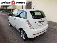 Usata Lancia Ypsilon 69 CV (50 kW) 2010 Bianco Utilitaria