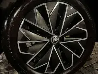 Usata Skoda Kamiq 95 CV (69 kW) 2023 Nero SUV