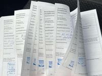 Usata VW Touran Comfortline 105 CV (77 kW) 2011 Blu/azzurro Monovolume