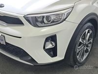 Usata Kia Stonic 116 CV (85 kW) 2018 Bianco SUV