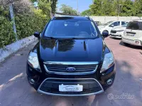 Usata Ford Kuga Titanium 140 CV (102 kW) 2012 Nero SUV