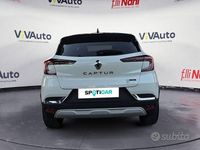 Usata Renault Captur Techno 142 CV (104 kW) 2023 Bianco SUV