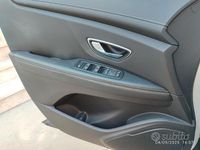 Usata Renault Scénic IV Intens 110 CV (80 kW) 2018 Argento Monovolume