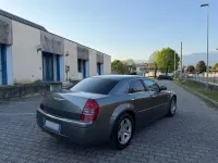 Usata Chrysler 300C 218 CV (160 kW) 2007 Grigio Berlina