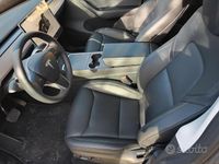 Usata Tesla Model Y 250 kW (340 CV) 2023 Nero SUV