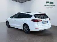 Usata Ford Focus 125 CV (91 kW) 2023 Frozen white Station wagon