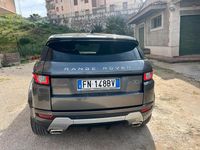 Usata Land Rover Range Rover evoque 180 CV (132 kW) 2018 Grigio SUV