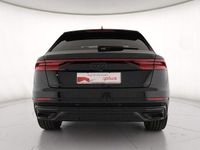 Usata Audi Q8 S-Line 231 CV (169 kW) 2022 Nero mito metallizzato SUV