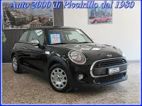 Usata Mini ONE 102 CV (75 kW) 2015 Nero Utilitaria