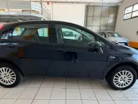 Usata Fiat Punto Lounge 77 CV (56 kW) 2017 Nero Utilitaria