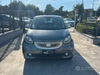 Usata Smart ForFour Passion 71 CV (52 kW) 2015 Grigio Utilitaria