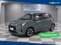 Usata Hyundai i10 63 CV (46 kW) 2025 Verde Utilitaria