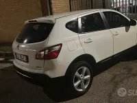 Usata Nissan Qashqai 110 CV (80 kW) 2011 Bianco SUV