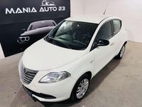 Usata Lancia Ypsilon 80 CV (58 kW) 2014 Nero Utilitaria