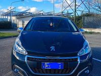 Usata Peugeot 208 100 CV (73 kW) 2019 Utilitaria