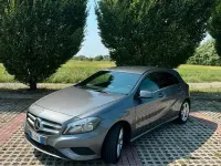 Usata Mercedes 180 109 CV (80 kW) 2014 Grigio Berlina